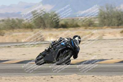 media/Nov-16-2025-Race Pace (Sun) [[8c5fa54630]]/Verified Riders/7-Turn 4 (1155am)/